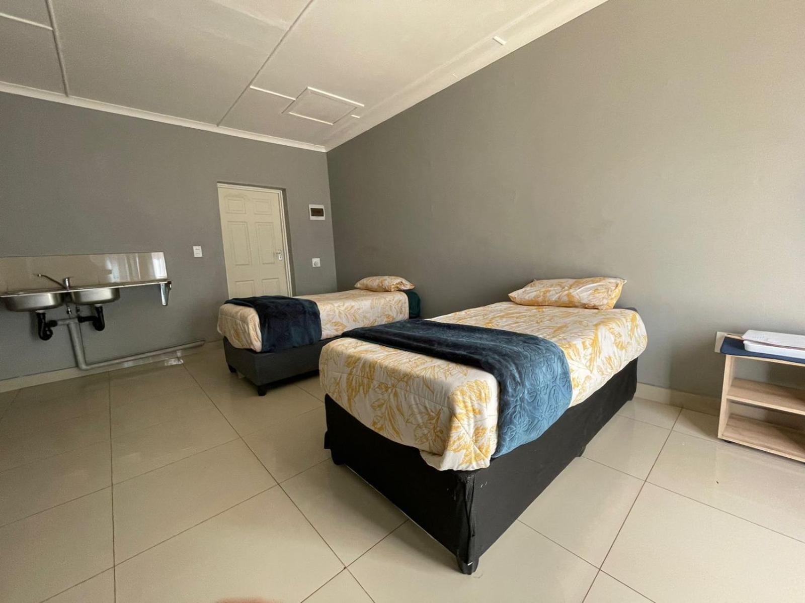 Rocky Hills Guesthouse Piet Retief Exteriör bild